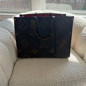 Louis Vuitton On The Go GM